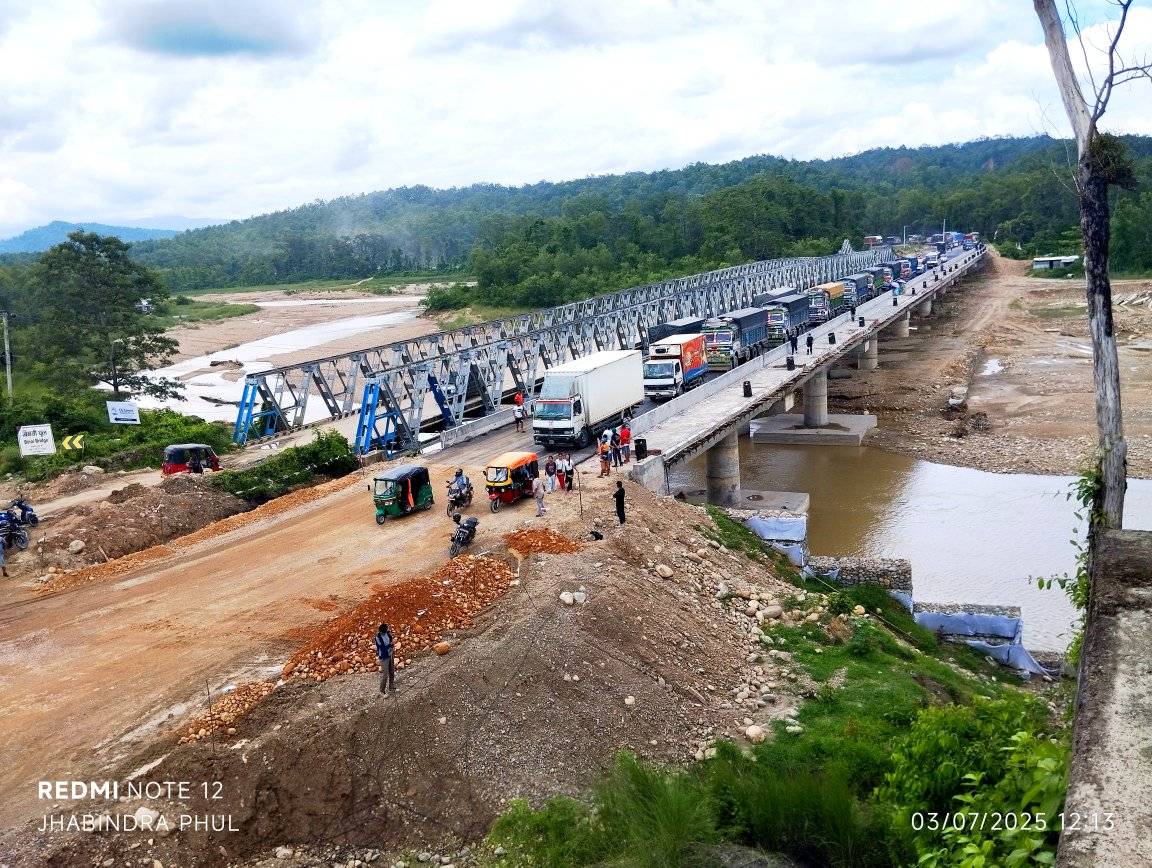 दुम्किवासको विनयी खोलामा नयाँ पुल सञ्चालन, यात्रुलाई राहत