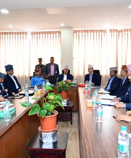 गृहमन्त्री रमेश लेखकद्वारा केन्द्रीय अनुसन्धान ब्यूरोको निरीक्षण तथा निर्देशन