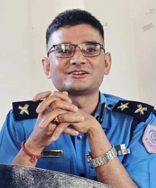 अनि डिएसपी पराजुलीले ठाउँको ठाउँ बुलेट बाइक समात्न लगाए